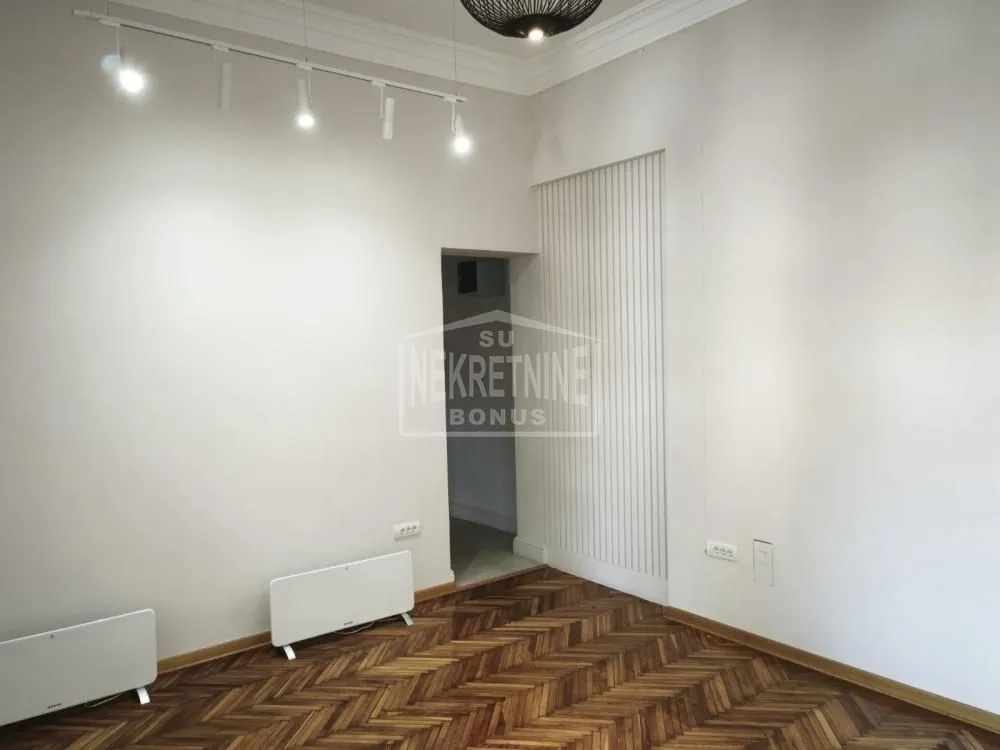 Rent, office space, 105m², Centar, Subotica