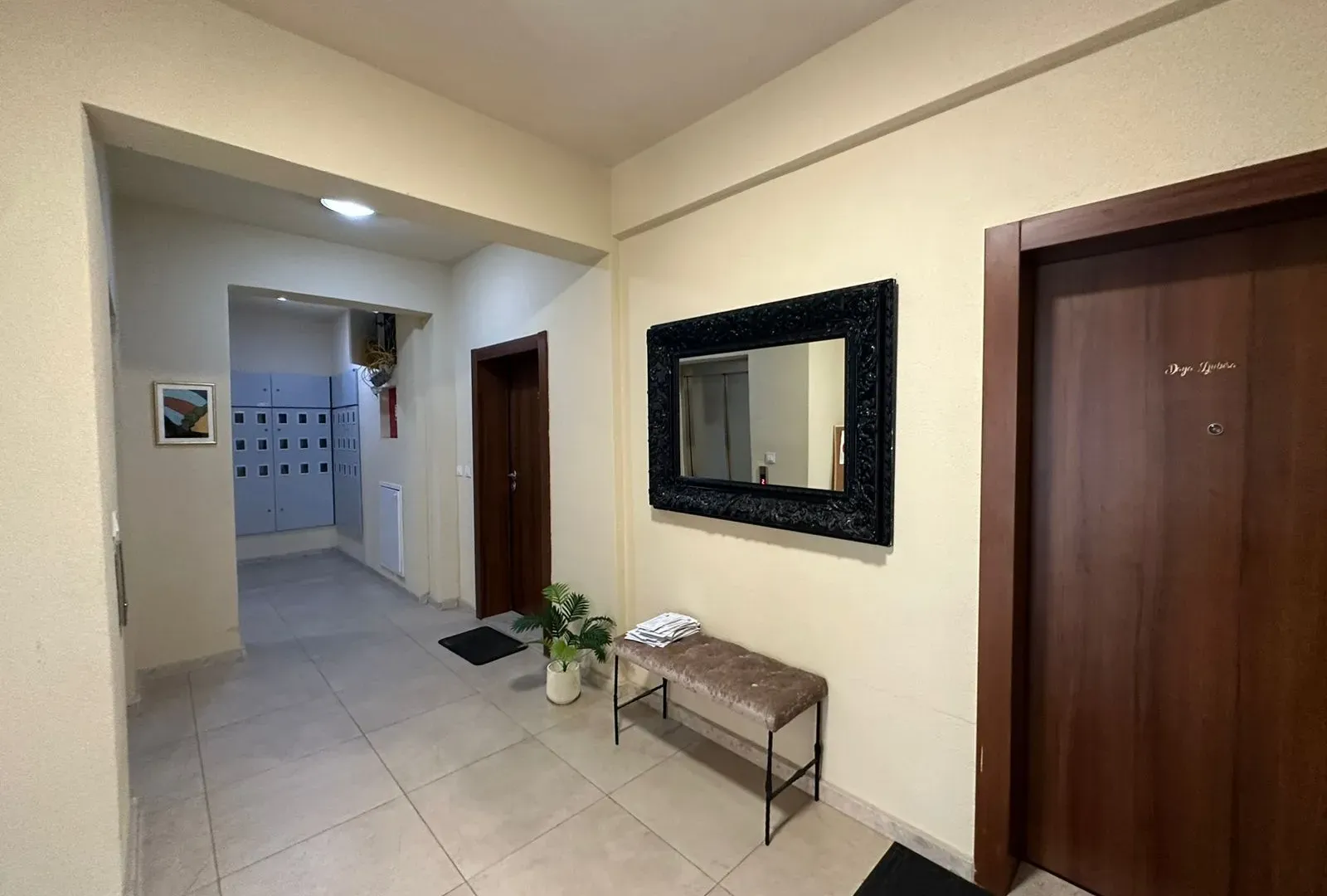 Izdavanje, garsonjera, 32m², Velji Vinogradi, Budva