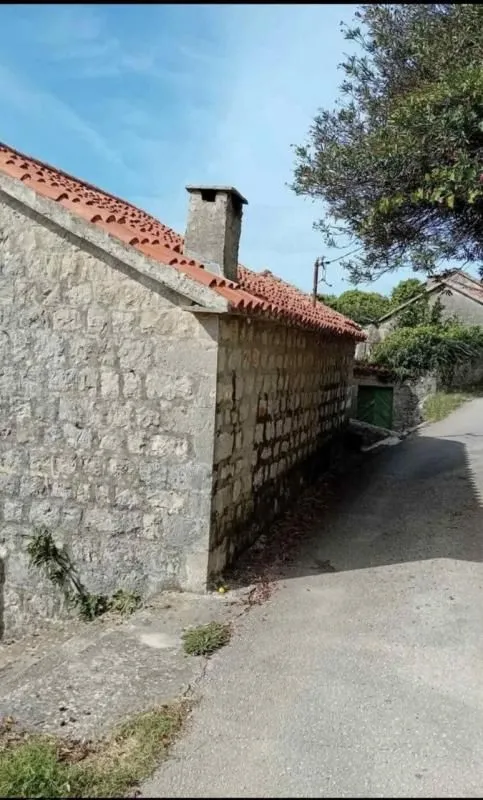 Prodaja, kuća, 74m², Zagora, Cetinje