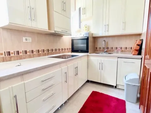 Izdavanje, dvosoban stan, 70m², Zabjelo, Podgorica - image 9