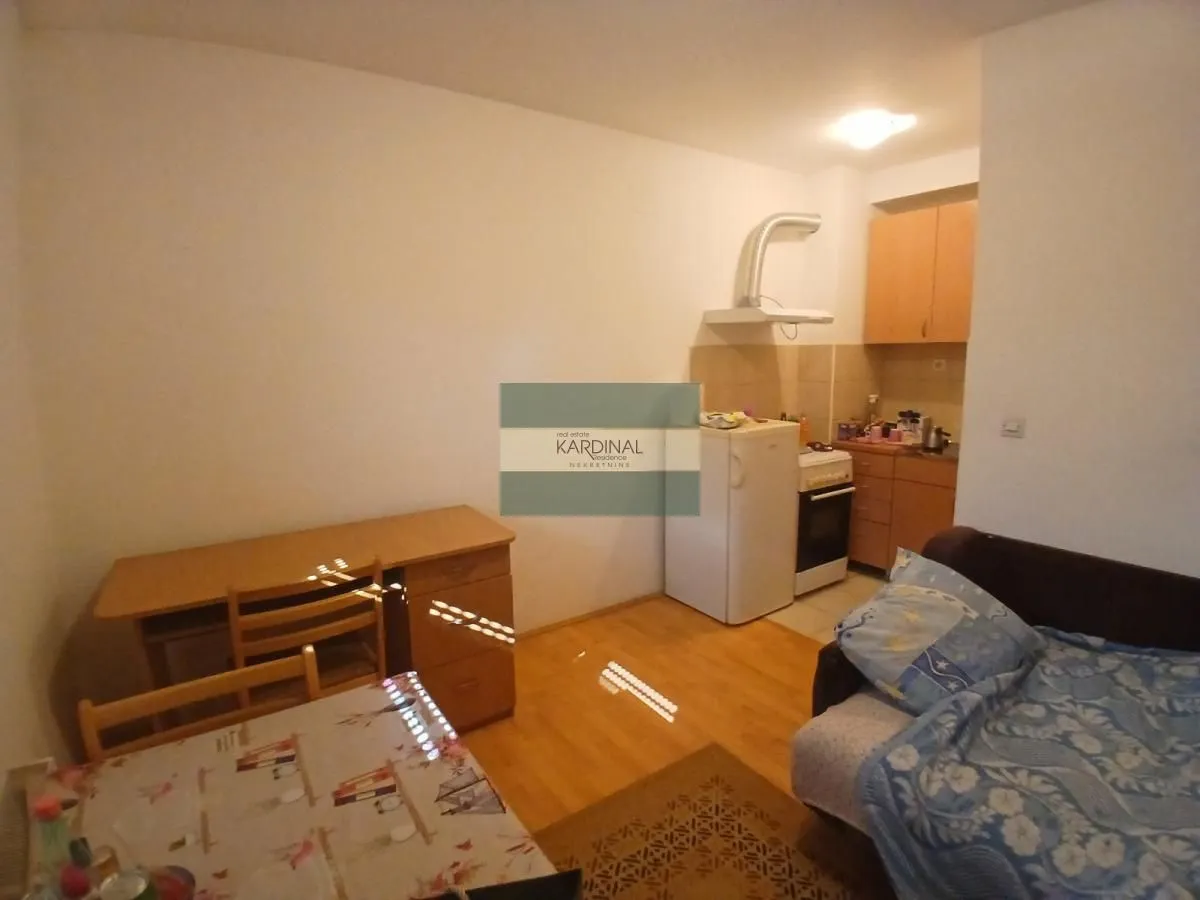 Prodaja, garsonjera, 24m², Centar, Jagodina