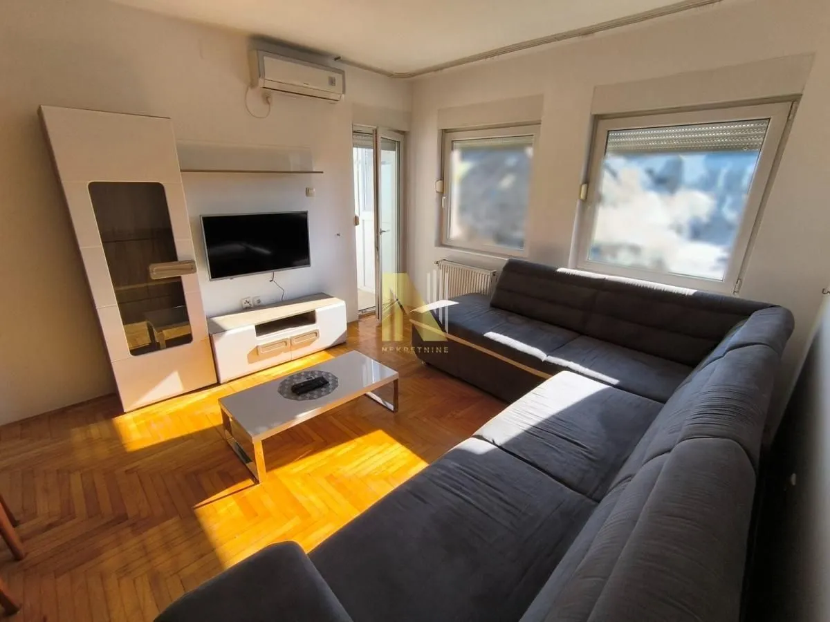 Sale, two bedroom apartment, 50m², Centar, Novi Sad