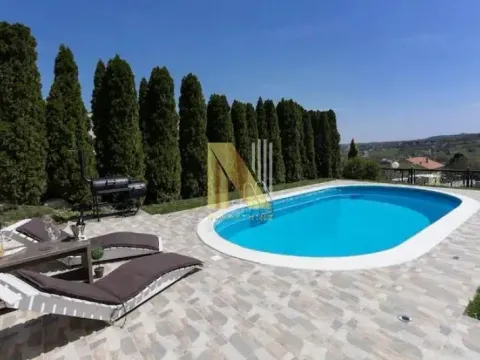 Sale, house, 469m², Tatarsko brdo, Petrovaradin