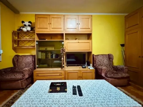 Izdavanje, dvosoban stan, 65m², Gintaš, Podgorica - image 12