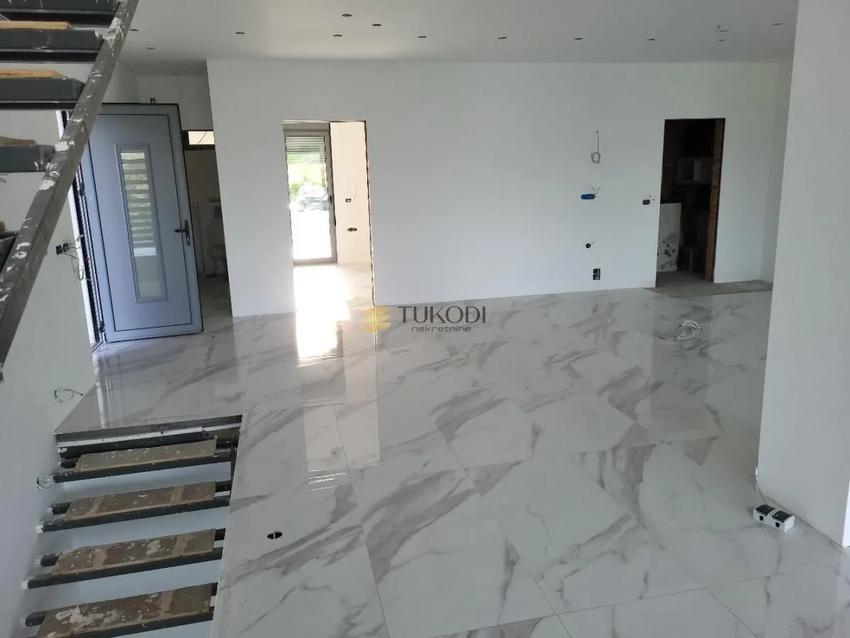 Prodaja, kuća, 425m², Irig, Srbija