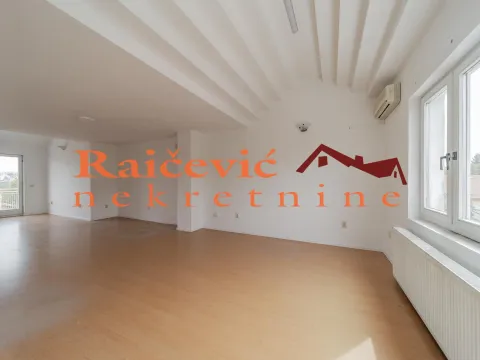 Rent, four bedroom apartment, 176m², Autokomanda, Voždovac Sve Podlokacije - image 5