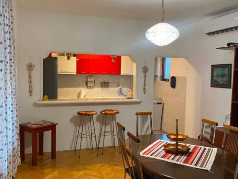 Rent, house, 106m², Zabjelo, Podgorica - image 4