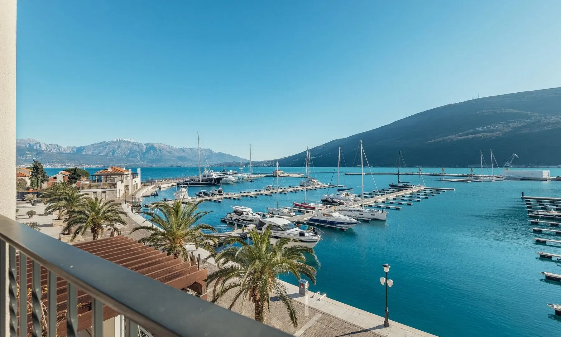 Prodaja, dvosoban stan, 120m², Portonovi, Herceg Novi