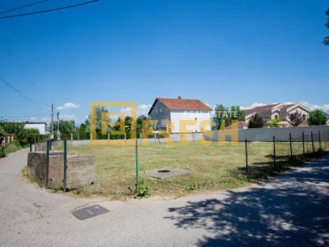 Prodaja, plac, 1074m², Tološi, Podgorica - image 2