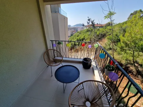 Rent, one bedroom apartment, 46m², Budva, Crna Gora - image 15