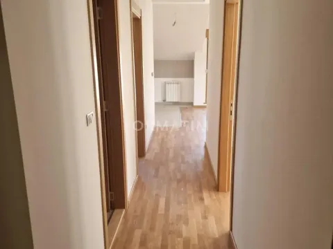 Prodaja, dvosoban stan, 63m², Kluz, Zvezdara Sve Podlokacije - image 5