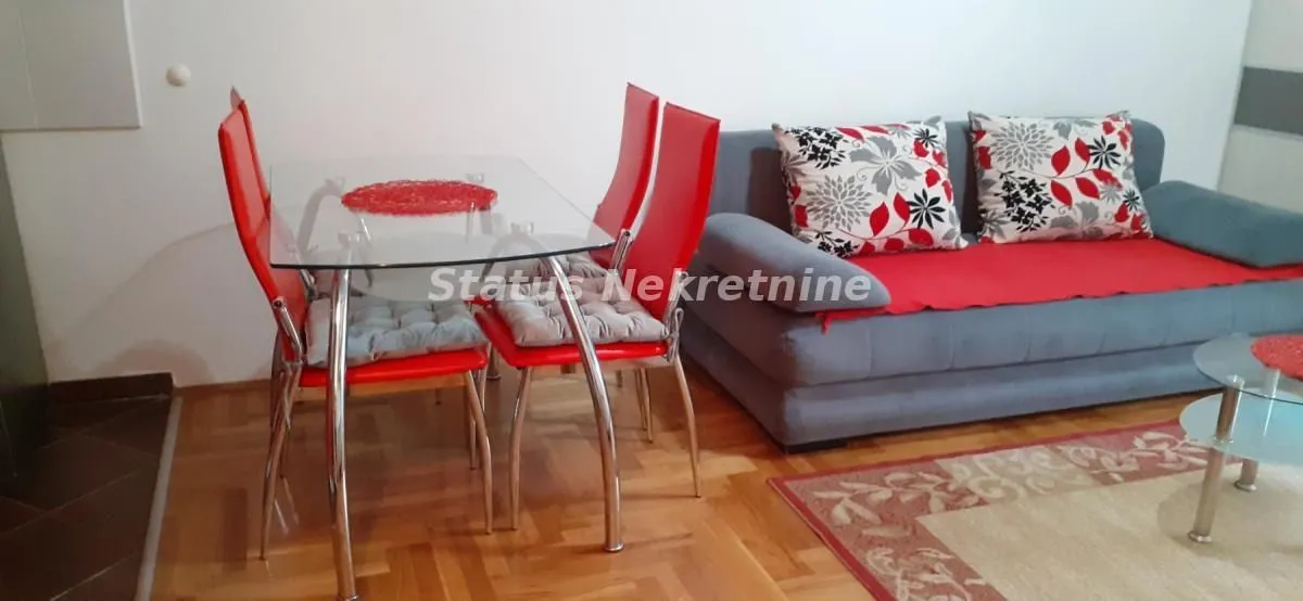 Rent, one bedroom apartment, 35m², Grbavica, Novi Sad Sve Podlokacije