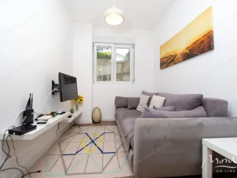 Prodaja, jednosoban stan, 62m², Kalimanj, Tivat - image 8