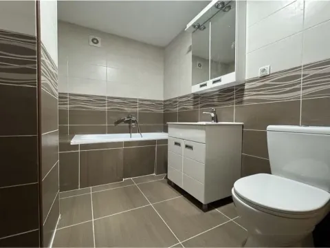 Prodaja, trosoban stan, 99m², Apelovac, Niš - image 12