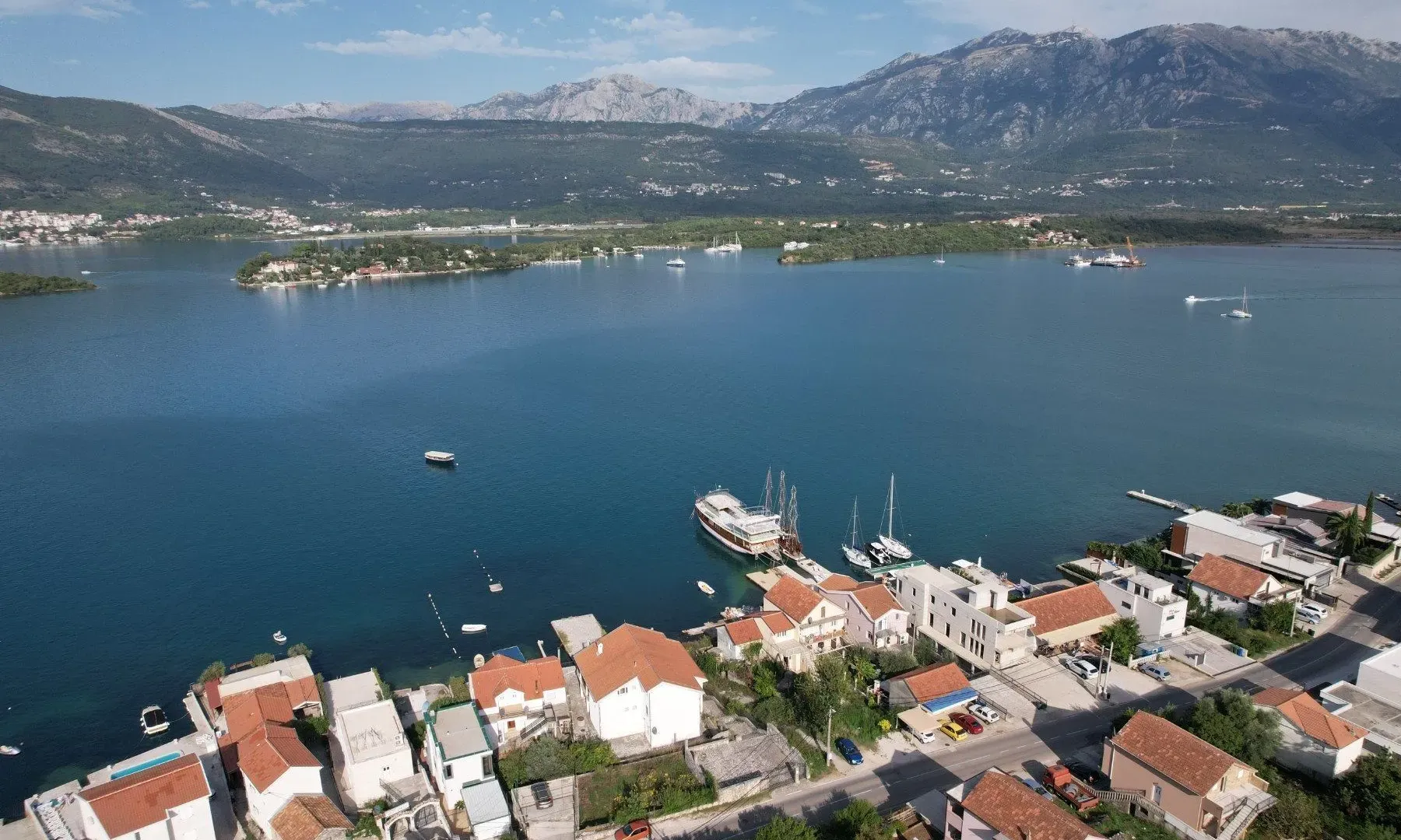 Prodaja, plac, 1612m², Đuraševići, Tivat