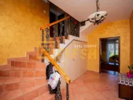 Prodaja, kuća, 350m², Tološi, Podgorica - image 6