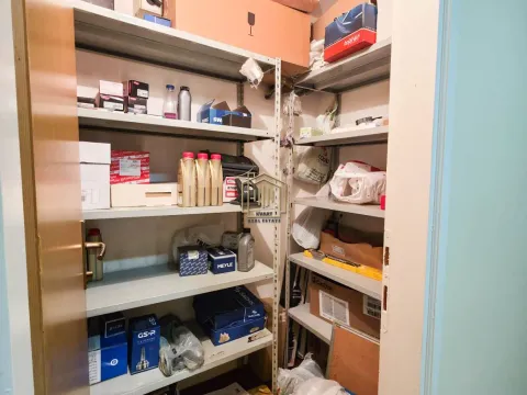 Rent, office space, 60m², Nikšić, Crna Gora - image 8