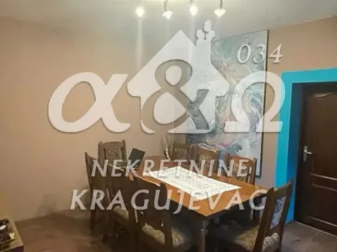 Prodaja, kuća, 250m², Veliko Polje, Kragujevac - image 12