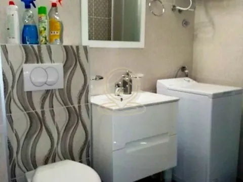 Izdavanje, jednosoban stan, 50m², Centar, Novi Sad - image 7