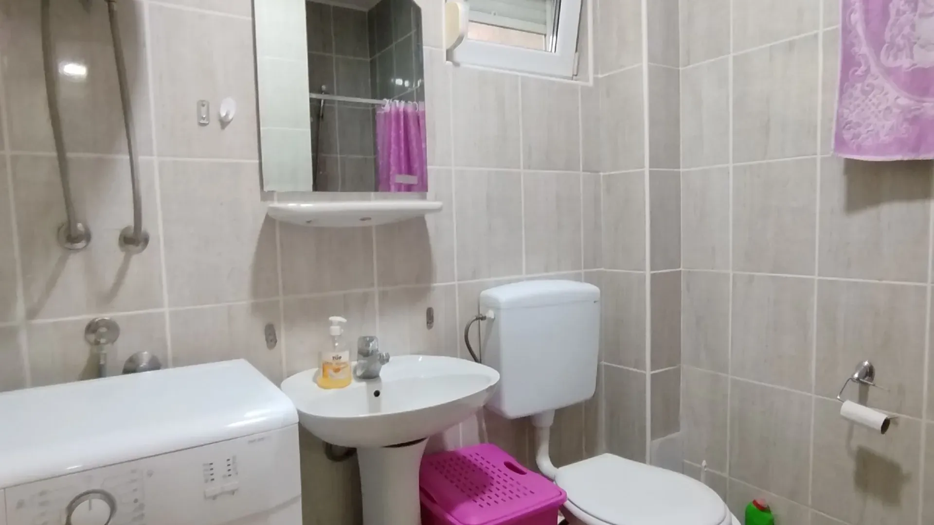 Izdavanje, stan, 40m², Masline, Podgorica