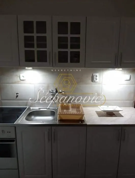 Prodaja, trosoban stan, 57m², Detelinara, Novi Sad Sve Podlokacije