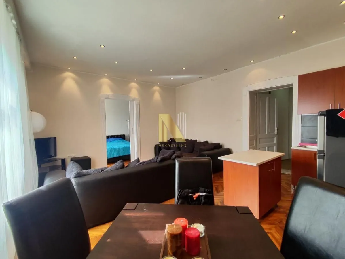 Prodaja, dvosoban stan, 63m², Centar, Novi Sad