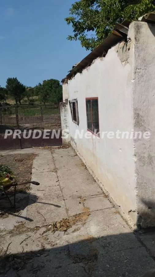 Sale, house, 300m², Dobanovci, Surčin