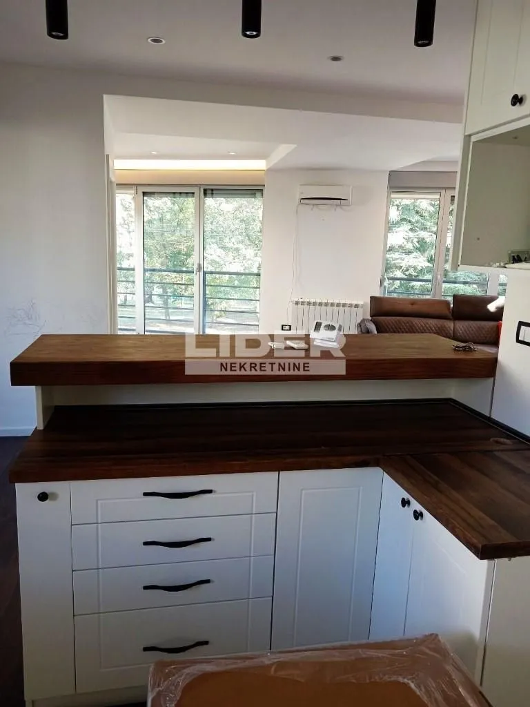 Sale, house, 195m², Banovo Brdo, Beograd