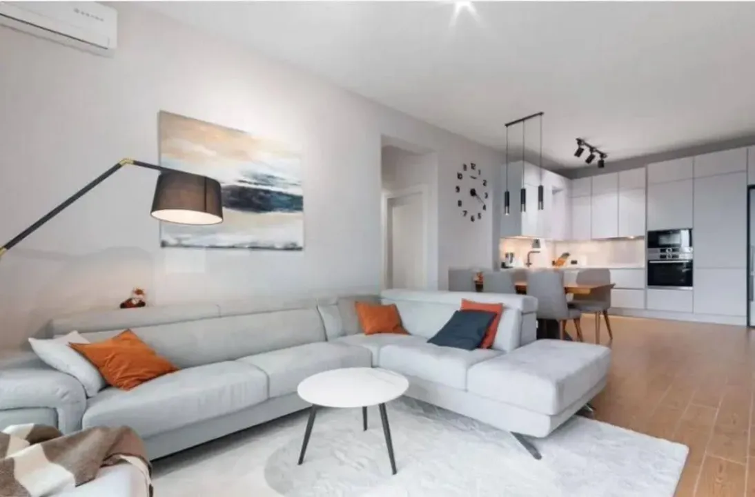 Prodaja, dvosoban stan, 81m², Bečići, Budva