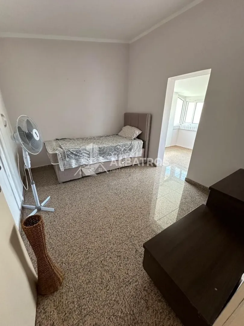 Prodaja, kuća, 350m², Bar, Crna Gora