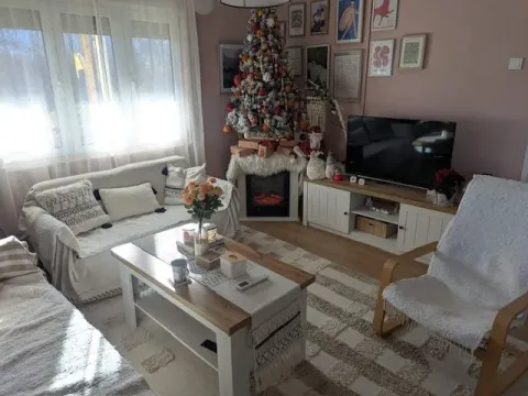 Rent, house, 85m², Masline, Podgorica - image 12
