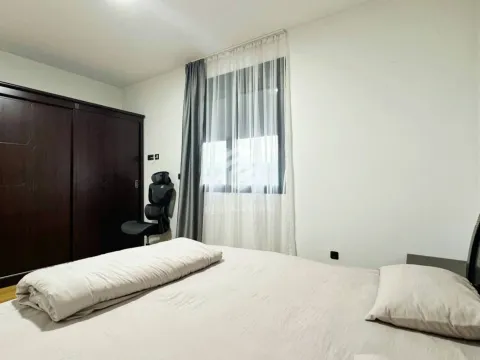 Rent, two bedroom apartment, 100m², Dalmatinska ulica, Podgorica - image 12