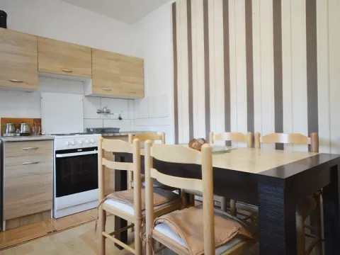 Rent, one bedroom apartment, 64m², Seljanovo, Tivat - image 4