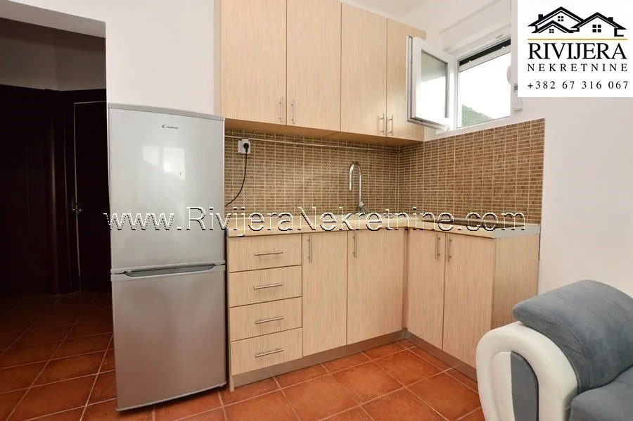 Prodaja, dvosoban stan, 40m², Đenovići, Herceg Novi