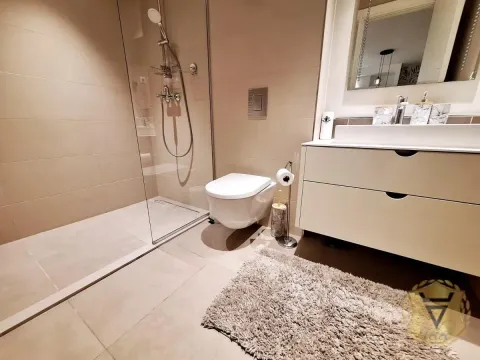 Rent, two bedroom apartment, 56m², Savski Venac, Beograd - image 9