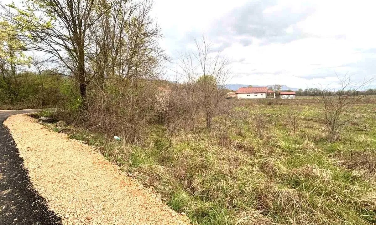 Sale, land lot, 2085m², Kosić, Danilovgrad