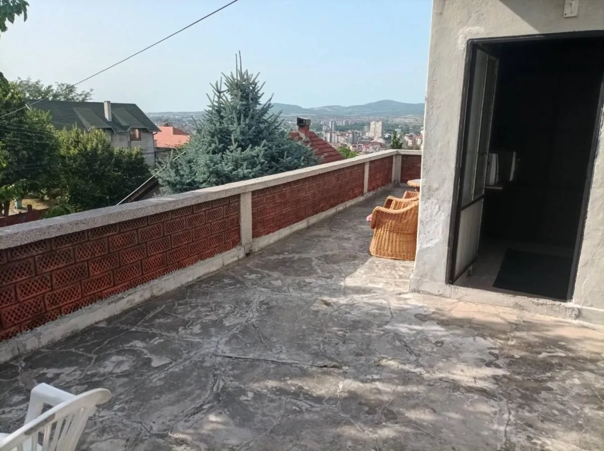 Prodaja, kuća, 370m², Palilula, Niš