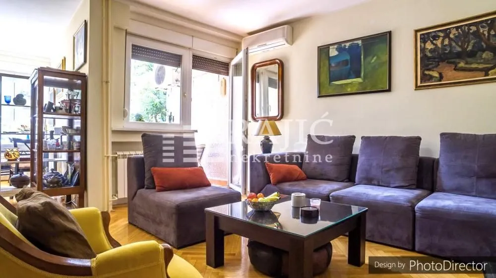 Izdavanje, stan, 109m², Kalenić Pijaca, Vračar Sve Podlokacije