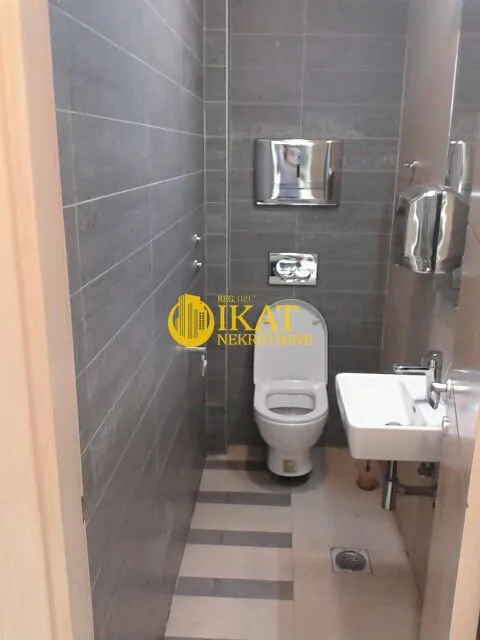 Rent, office space, 210m², Stari Grad, Beograd