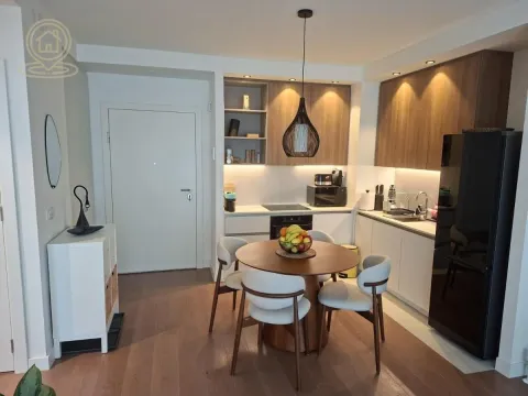 Izdavanje, dvosoban stan, 55m², Savski Venac, Beograd - image 4