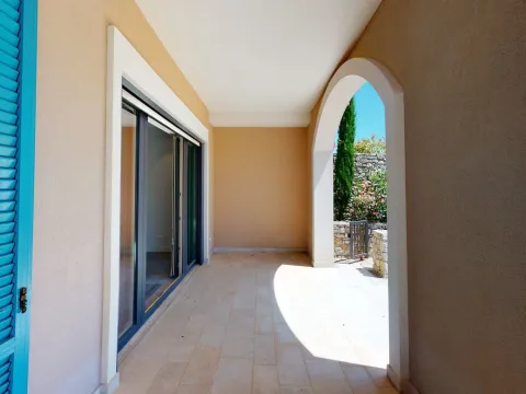 Sale, two bedroom apartment, 124m², Kotor, Crna Gora - image 12