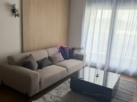 Stan in Tološka šuma