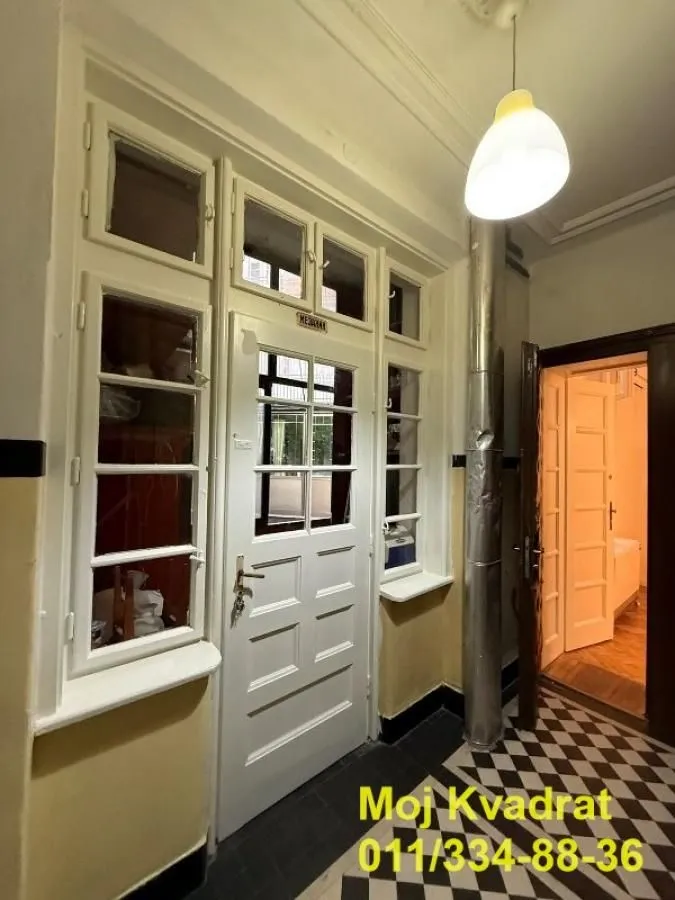 Izdavanje, trosoban stan, 70m², Stari Grad, Beograd