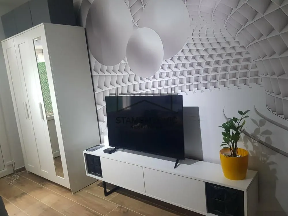 Izdavanje, stan, 22m², Adice, Novi Sad Sve Podlokacije