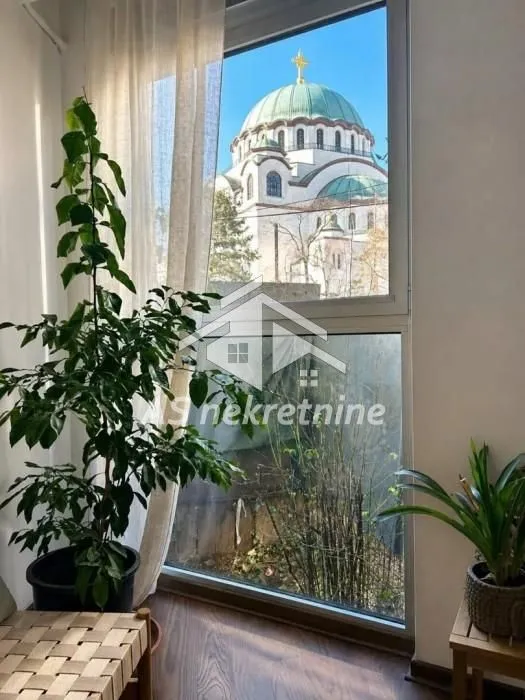 Izdavanje, četvorosoban stan, 160m², Vračar Hram, Vračar Sve Podlokacije