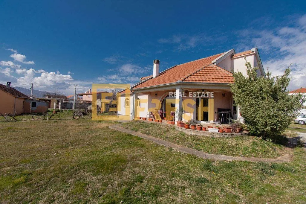 Sale, house, 180m², Donja Gorica, Podgorica