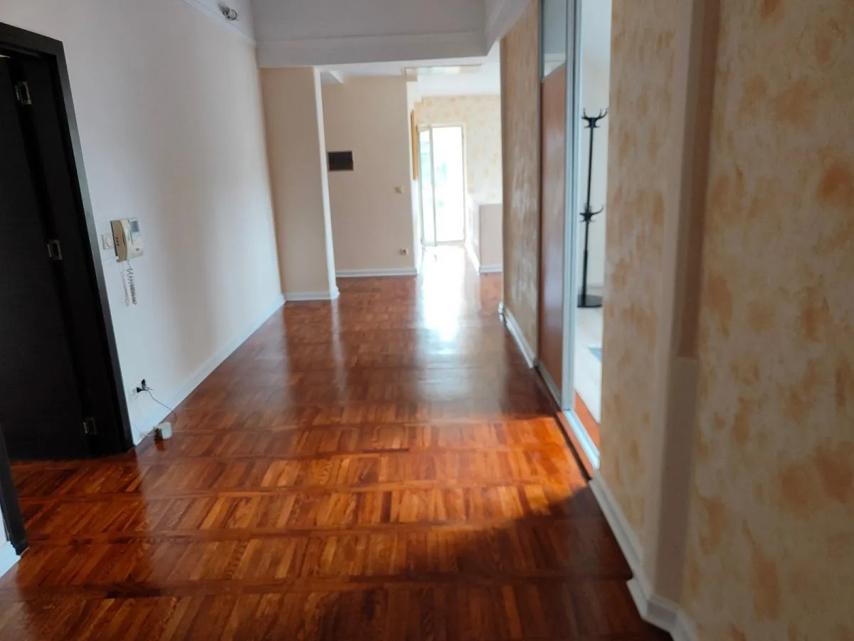 Sale, house, 560m², Dedinje Sve Podlokacije, Beograd
