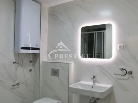 Prodaja, dvosoban stan, 77m², City Kvart, Podgorica - image 10