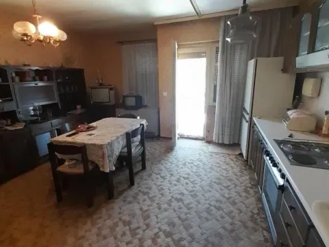 Prodaja, jednosoban stan, 47m², Strelište, Jagodina - image 4