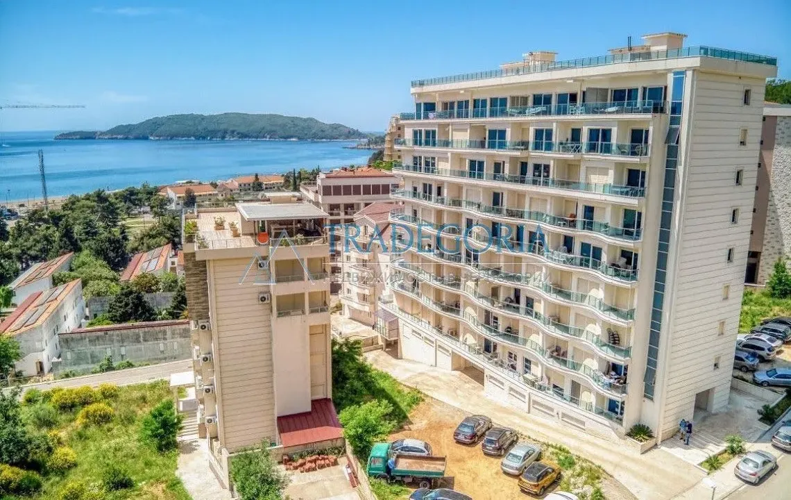 Prodaja, dvosoban stan, 82m², Bečići, Budva